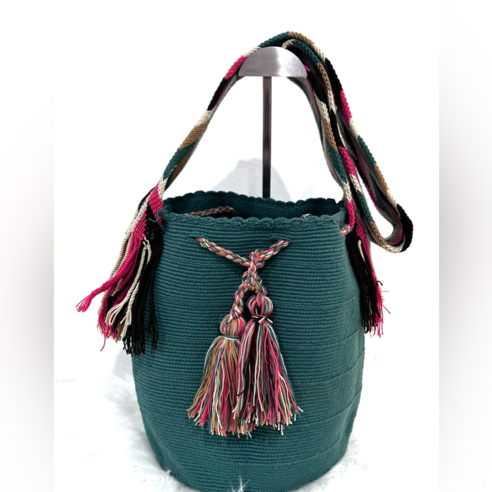 Handwooven Boho Waayu Crossbody Bag - Picture 11 of 11